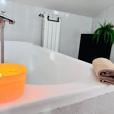 Artemide - Ospitalità Nel Borgo Appartement Marsicovetere